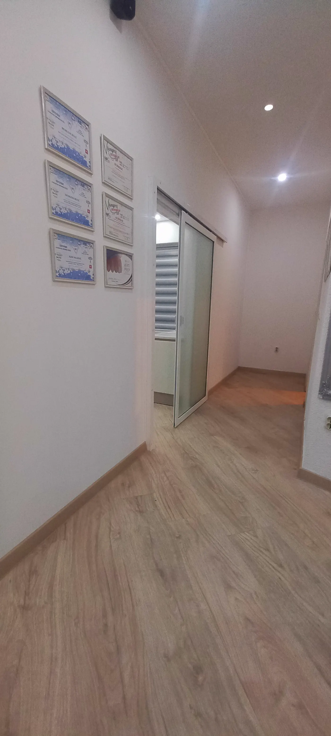 Dental centar Elysium dr. Mehrudin Musić — fotografija 5